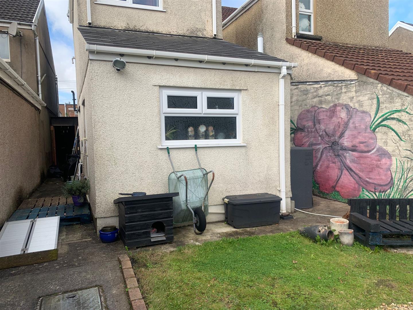 Llangyfelach Road, Tirdeunaw, Swansea, SA5 7HR